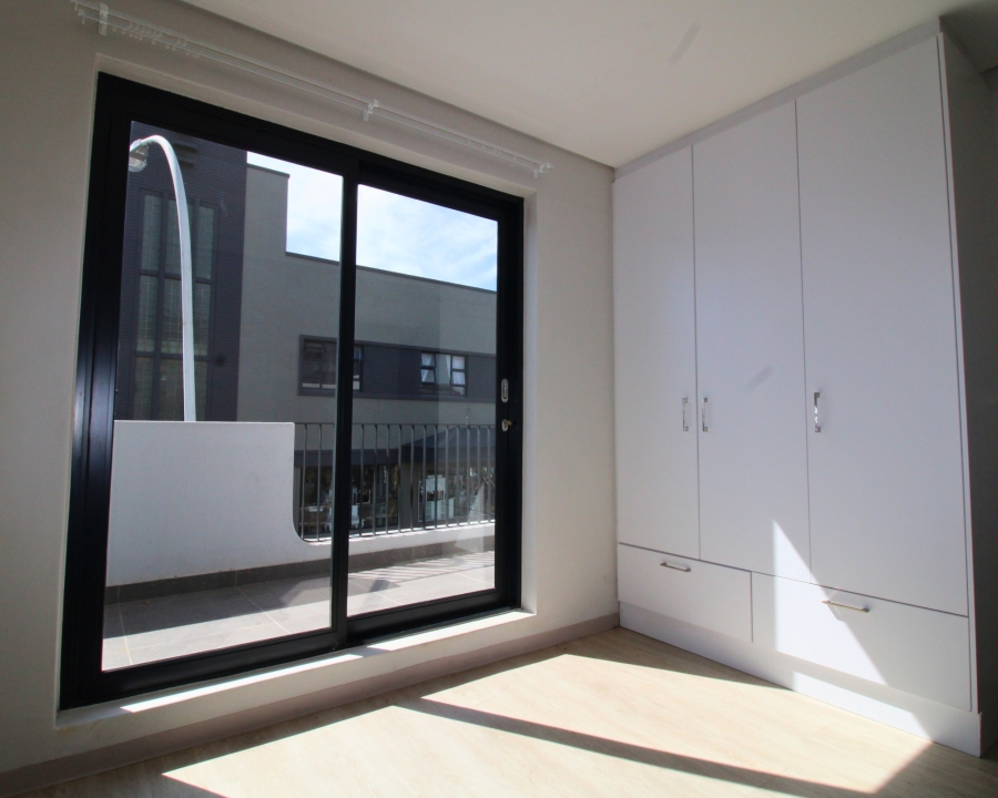 To Let 2 Bedroom Property for Rent in Somerset West Western Cape